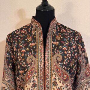 Beautiful & Elegant Light Weight Indian Paisley & Floral Print Merion Wool Blend